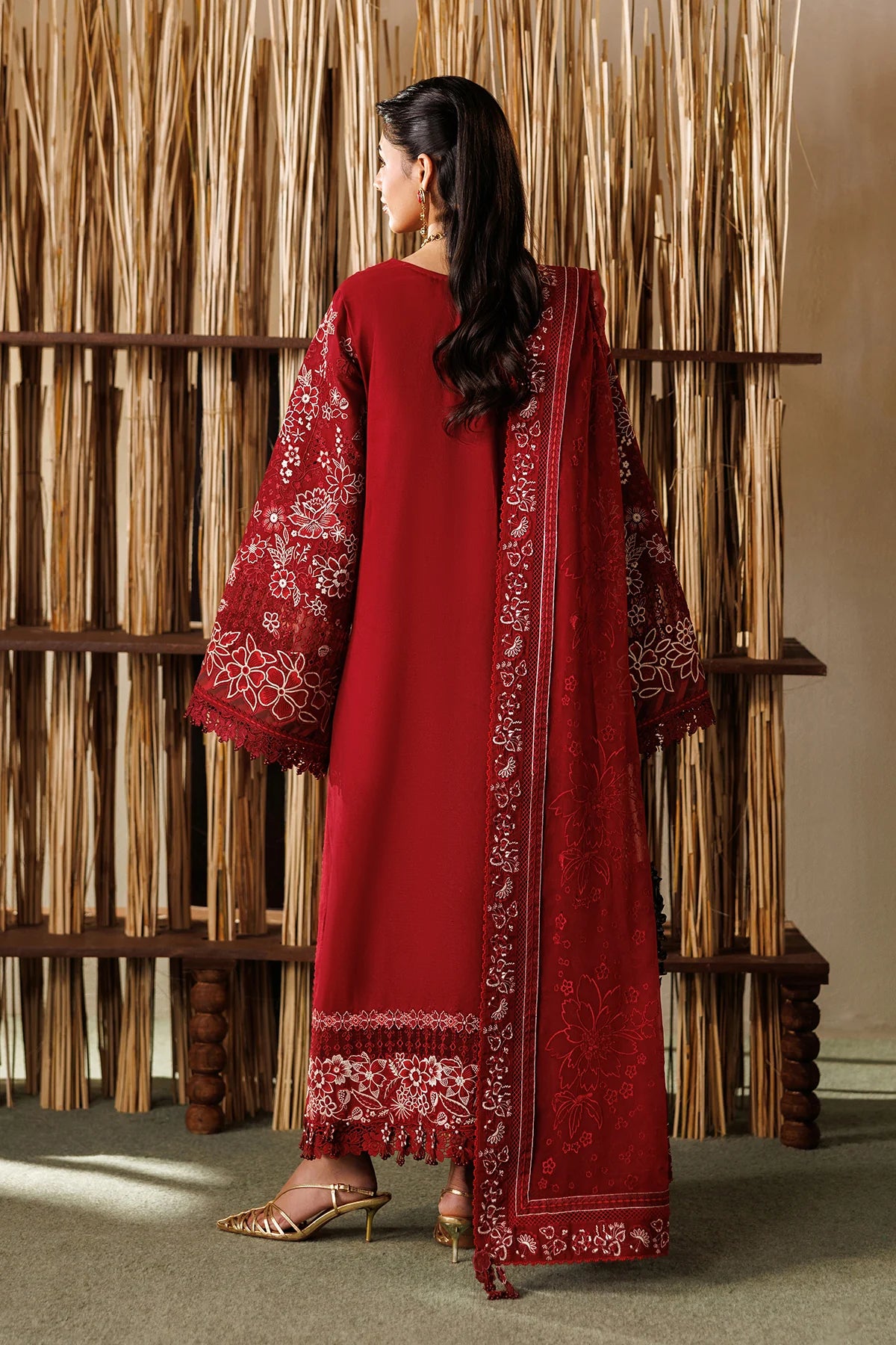 Baroque 3Pc Embroidered Lawn Suit EL26-D05 gulbuy.com