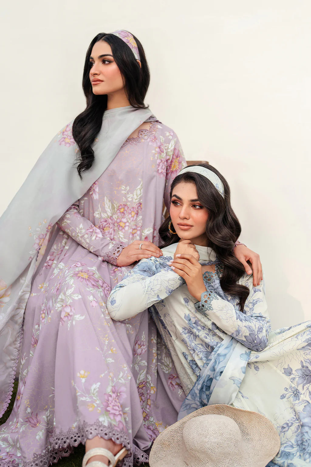 Iznik 3PC Embroidered Lawn Suit UE-390 gulbuy.com
