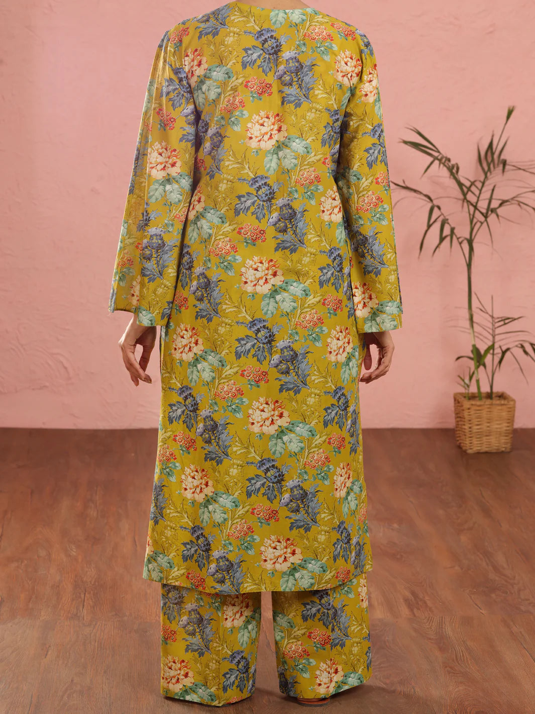 Almirah 2Pc Printed Cambric Suit ALP-2PS-1964 gulbuy.com