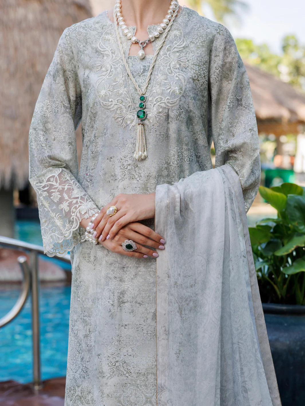 Almirah 3Pc Embroidery Lawn Suit ALP-3PS-1990 gulbuy.com