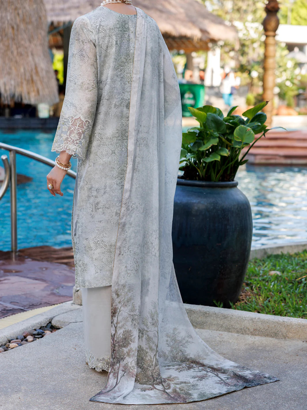 Almirah 3Pc Embroidery Lawn Suit ALP-3PS-1990 gulbuy.com