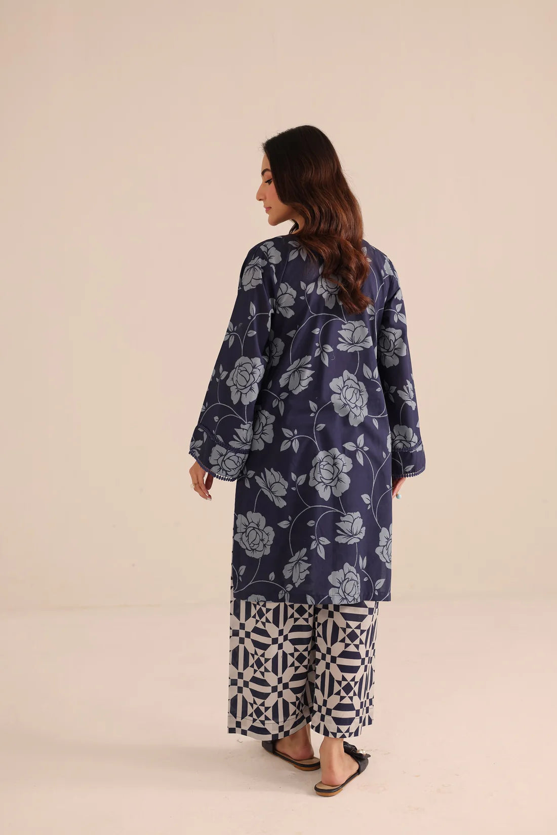 Silayi Pret 2Pc Printed Lawn Suit PRT1072 gulbuy.com