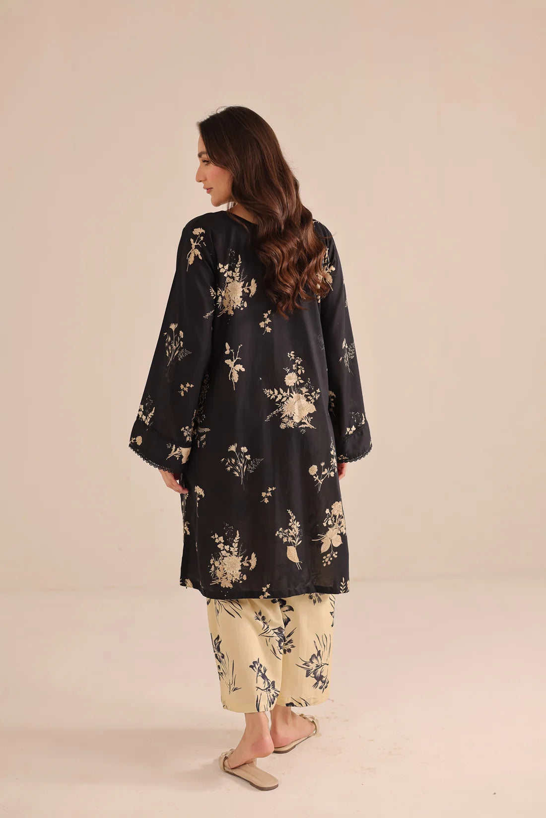 Silayi Pret 2Pc Printed Lawn Suit PRT1070 gulbuy.com