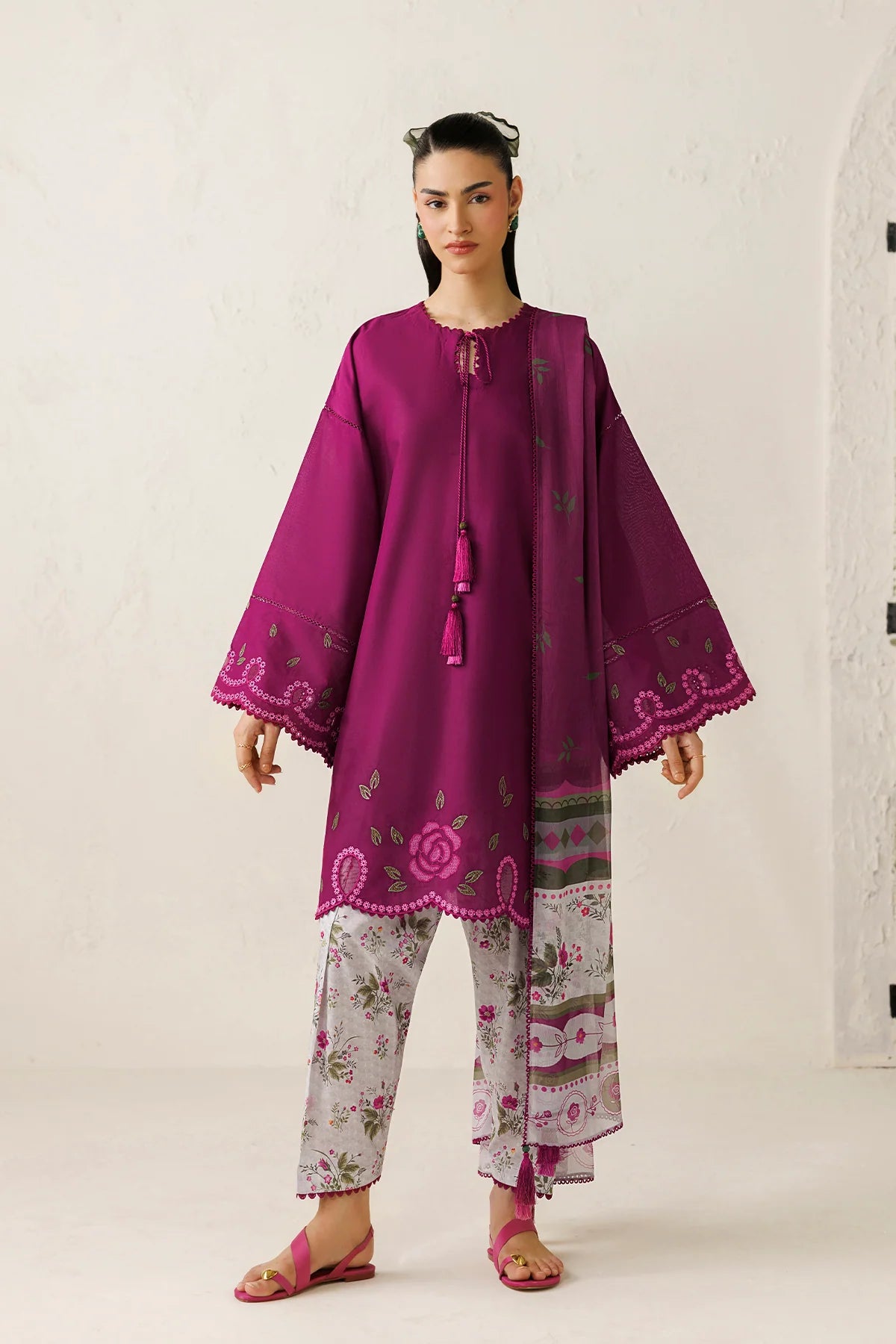 Jazmin 3Pc Embroidered Lawn Suit USE-9391