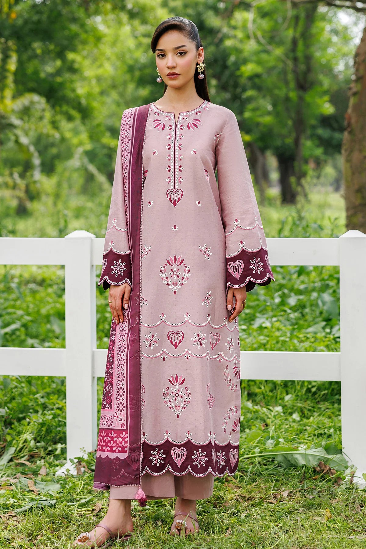 Jazmin 3Pc Embroidered Lawn Suit USE-9348