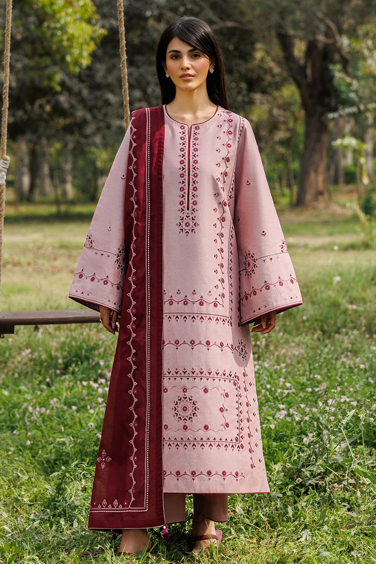 Jazmin 3Pc Embroidered Lawn Suit USE-9350