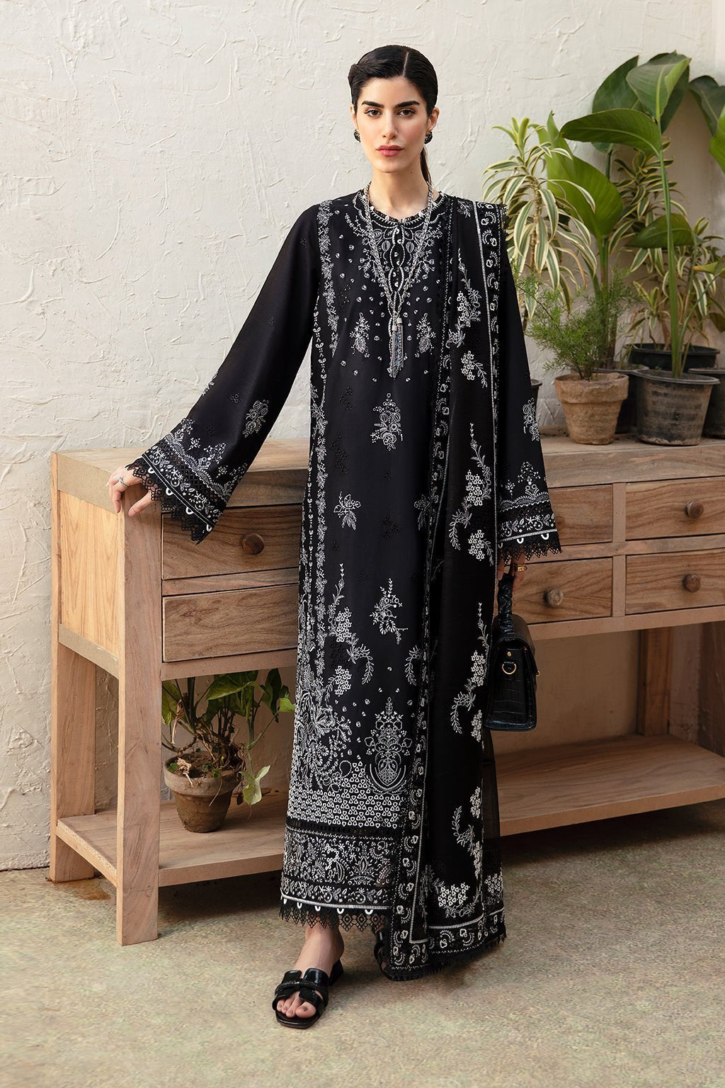 AFROZEH 3PC EMBROIDERED LAWN SUIT (Liara)