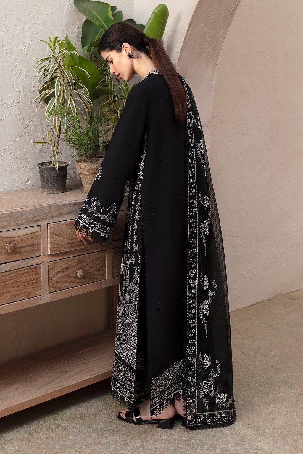 AFROZEH 3PC EMBROIDERED LAWN SUIT (Liara) gulbuy.com