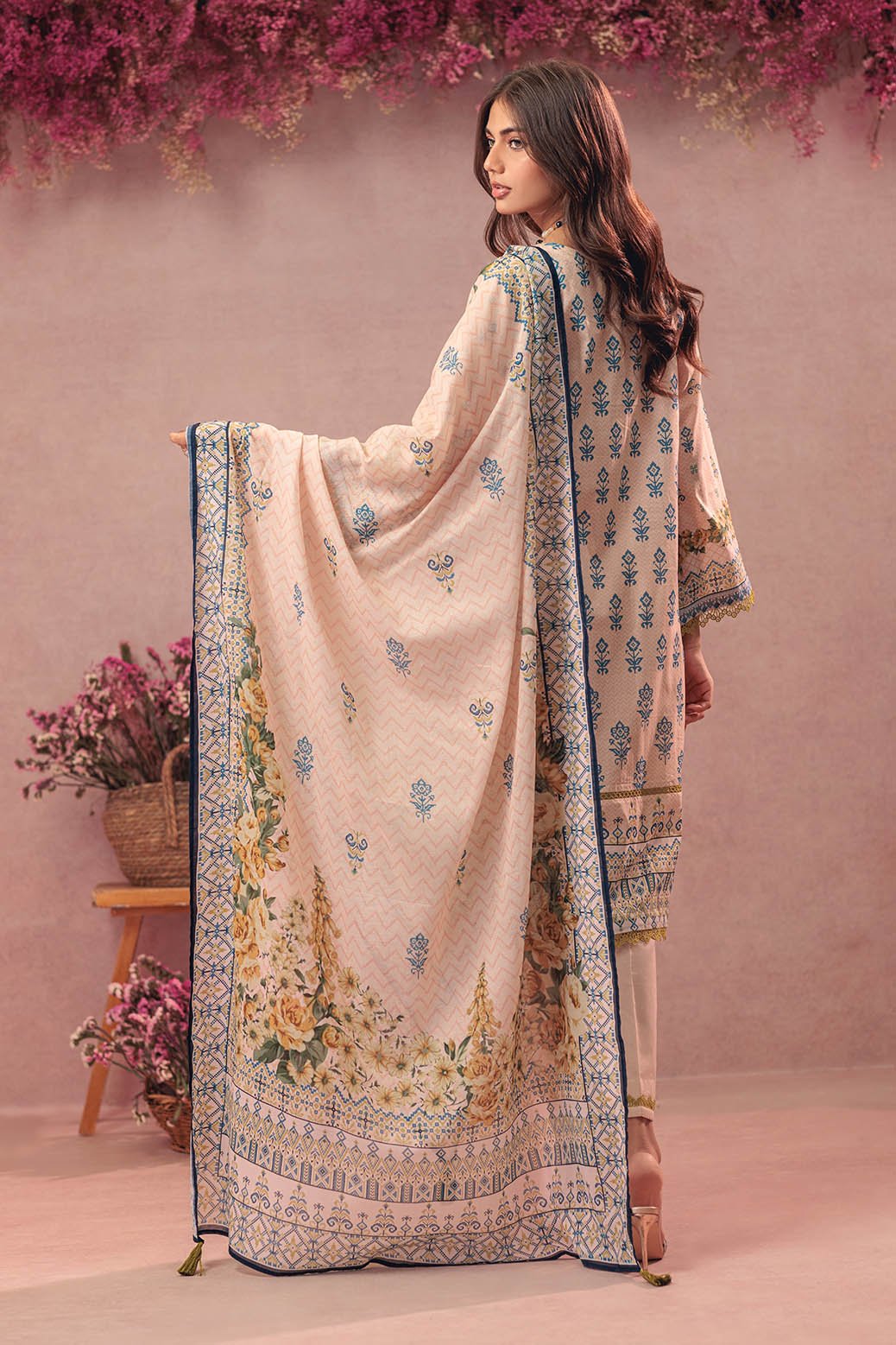 BONANZA SATRANGI 3PC PRINTED LAWN SUIT (1S24P3P850) gulbuy.com