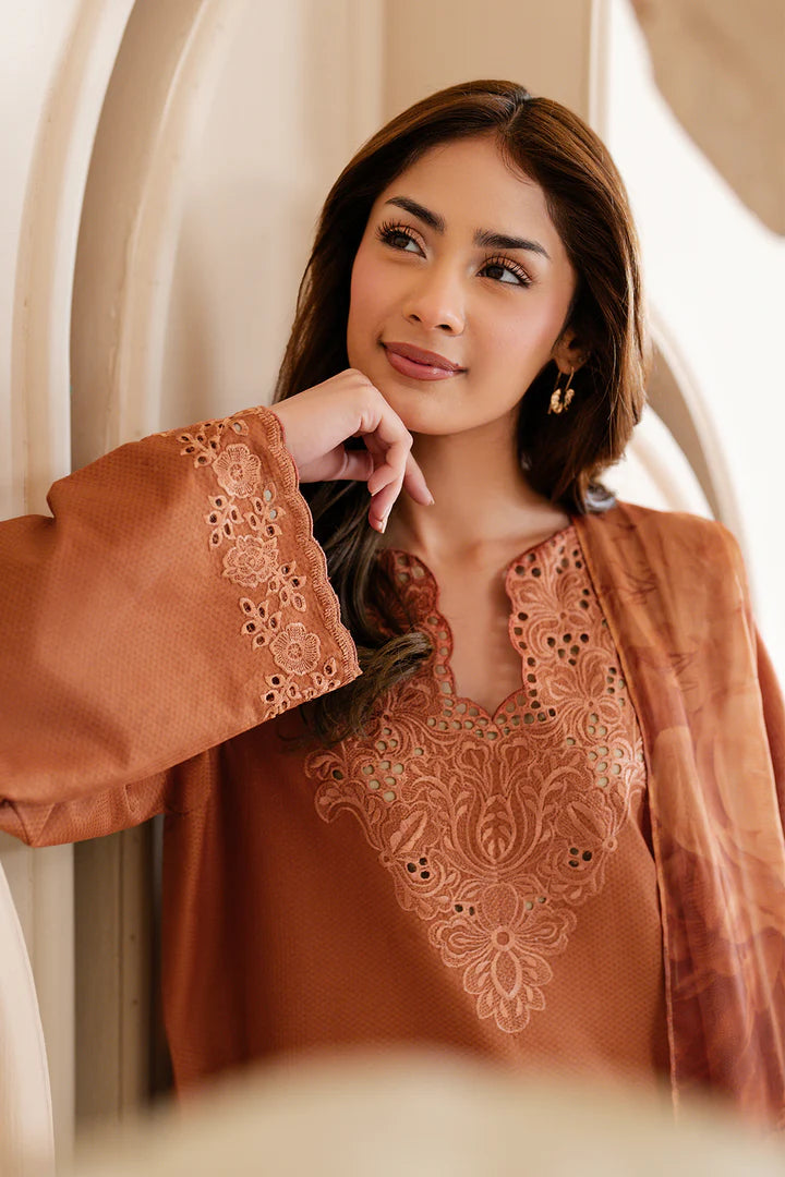 Iznik 3Pc Embroidered Lawn Suit UE-461 gulbuy.com