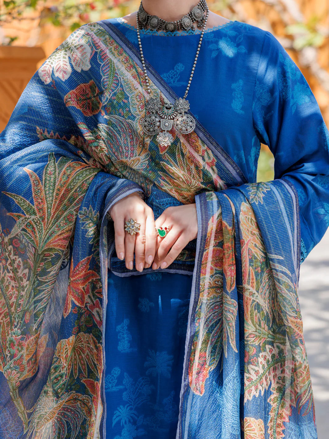 Almirah 3Pc Embroidery Jacquard Suit ALP-3PS-2011 gulbuy.com