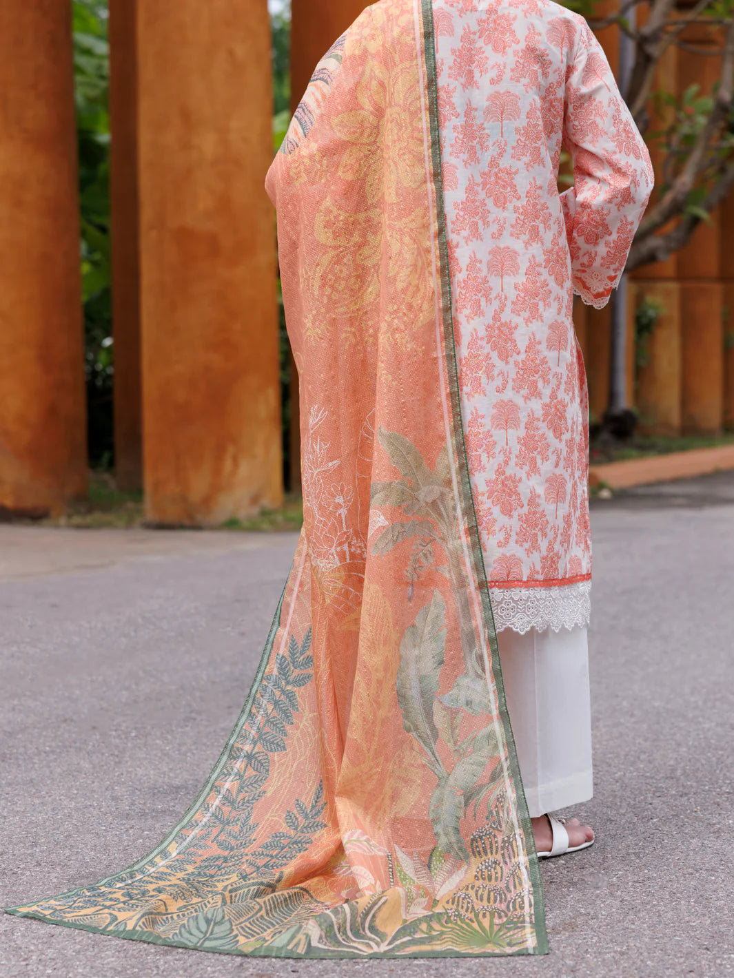 Almirah 3Pc Embroidery Jacquard Suit ALP-3PS-2013 gulbuy.com