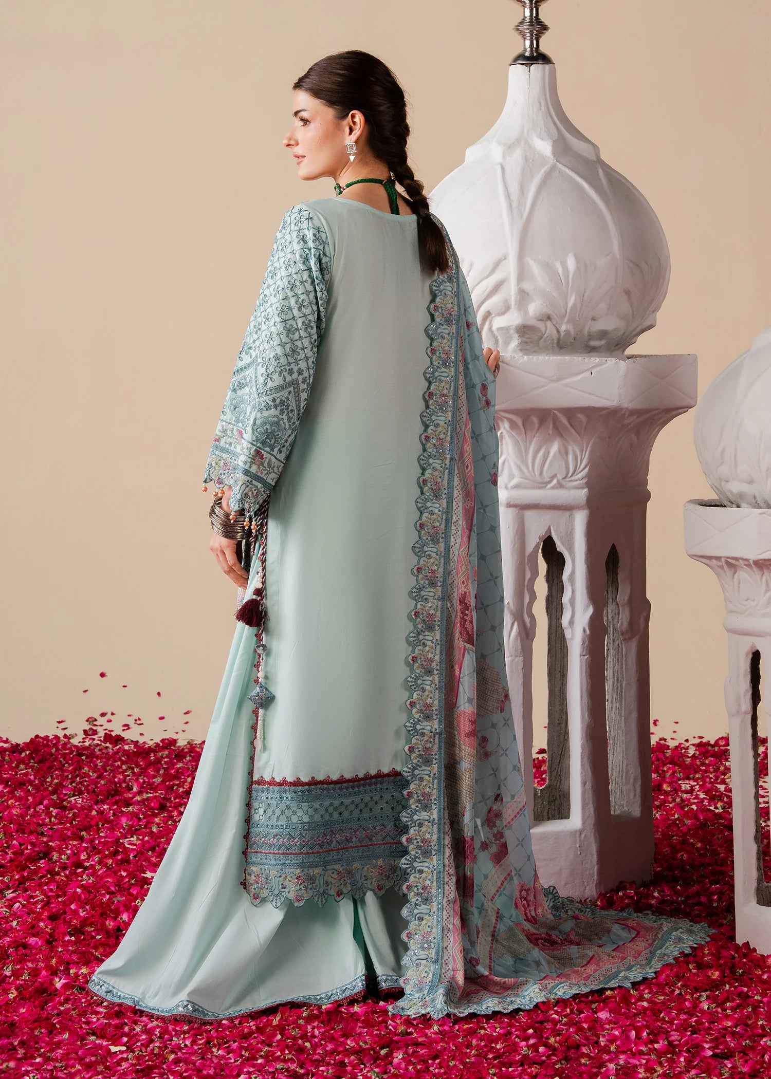 Haseens 3Pc Embroidered Lawn Suit Firdous