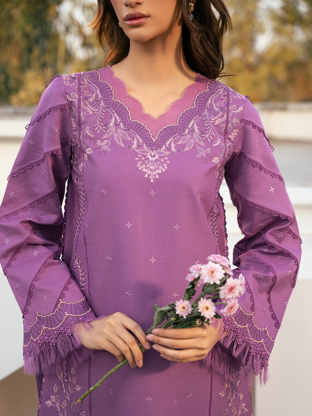 Binilyas 3Pc Embroidered Lawn Suit 2071-A gulbuy.com
