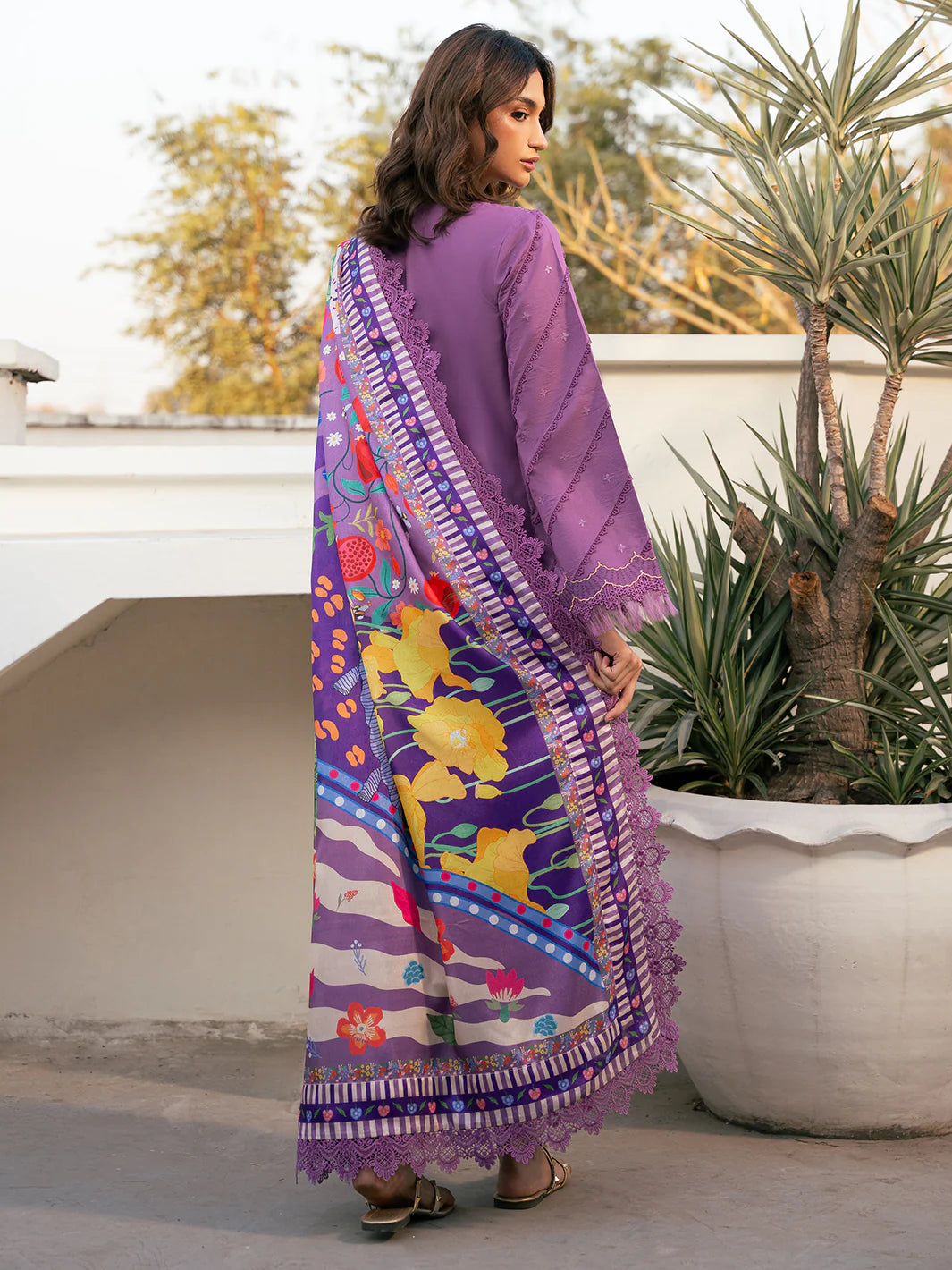 Binilyas 3Pc Embroidered Lawn Suit 2071-A gulbuy.com