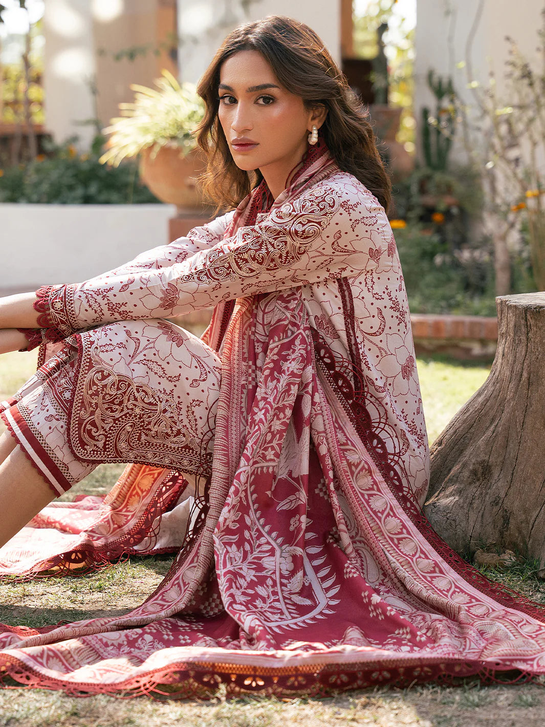 Binilyas 3Pc Embroidered Lawn Suit 2074-B gulbuy.com