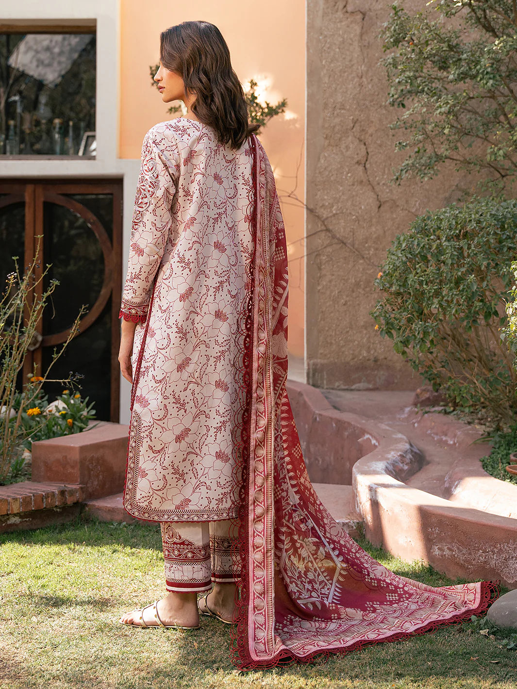 Binilyas 3Pc Embroidered Lawn Suit 2074-B gulbuy.com
