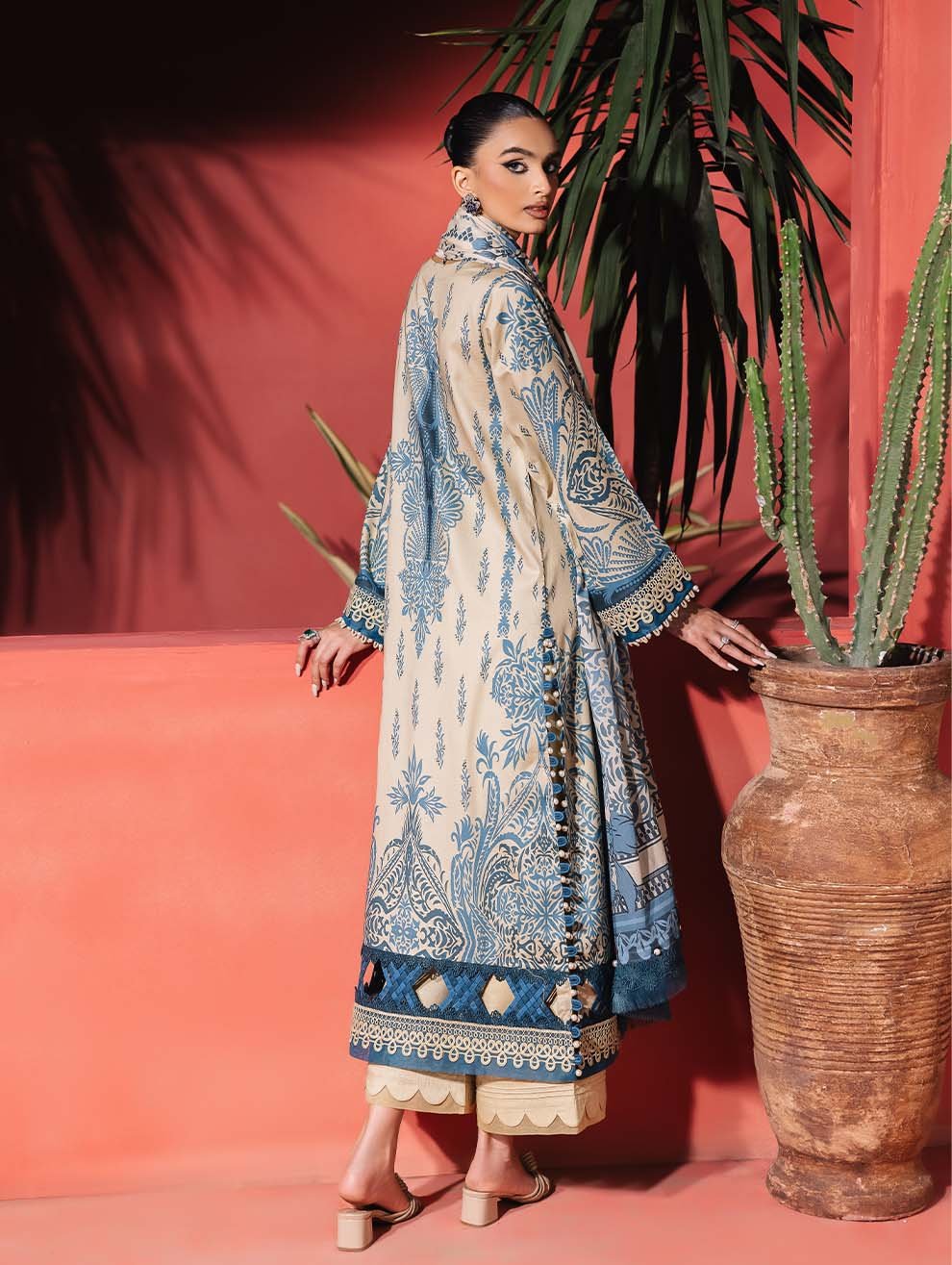 Jade 3Pc Embroidered Lawn Suit 25-UEP-20773 gulbuy.com