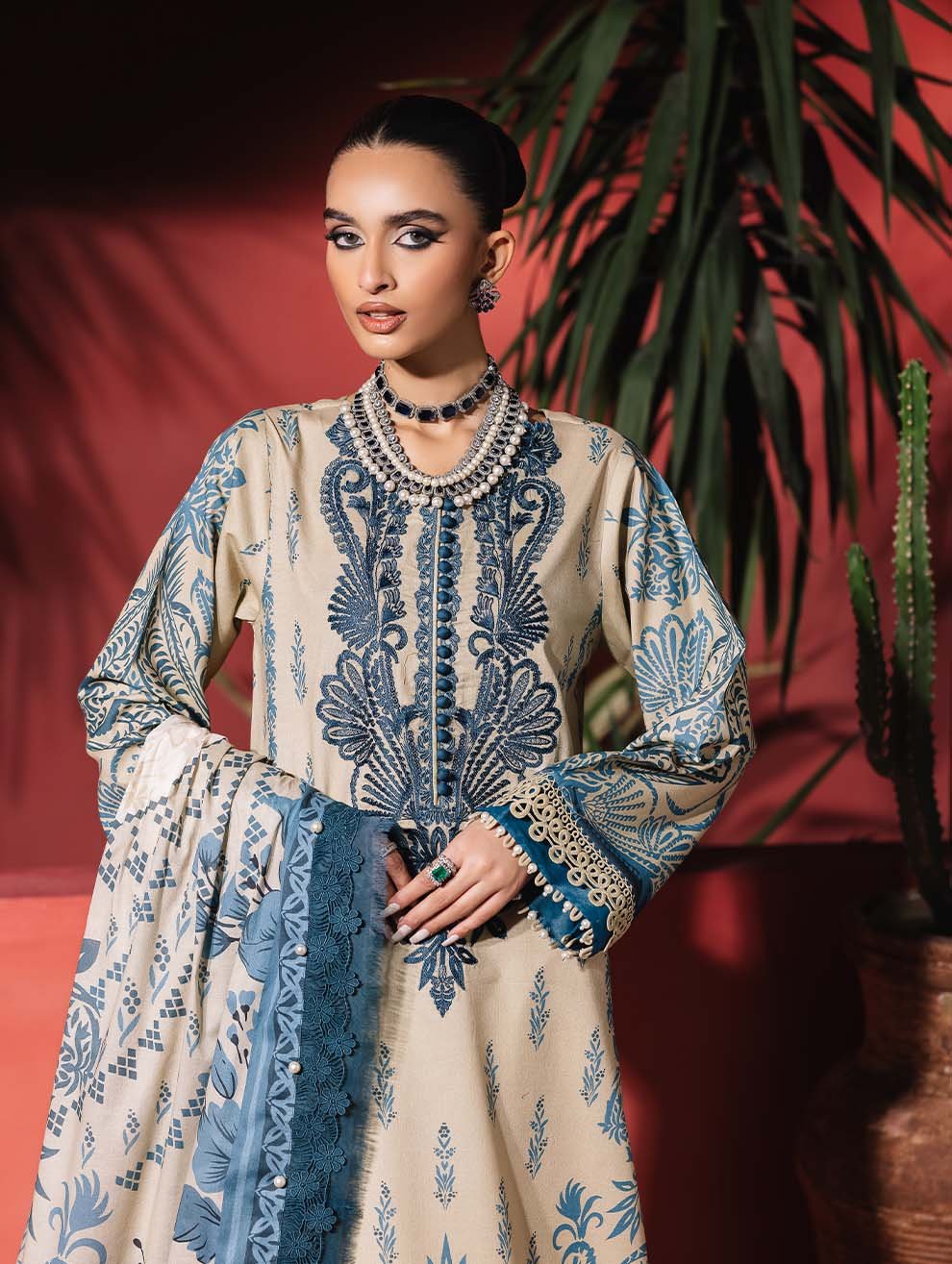 Jade 3Pc Embroidered Lawn Suit 25-UEP-20773 gulbuy.com