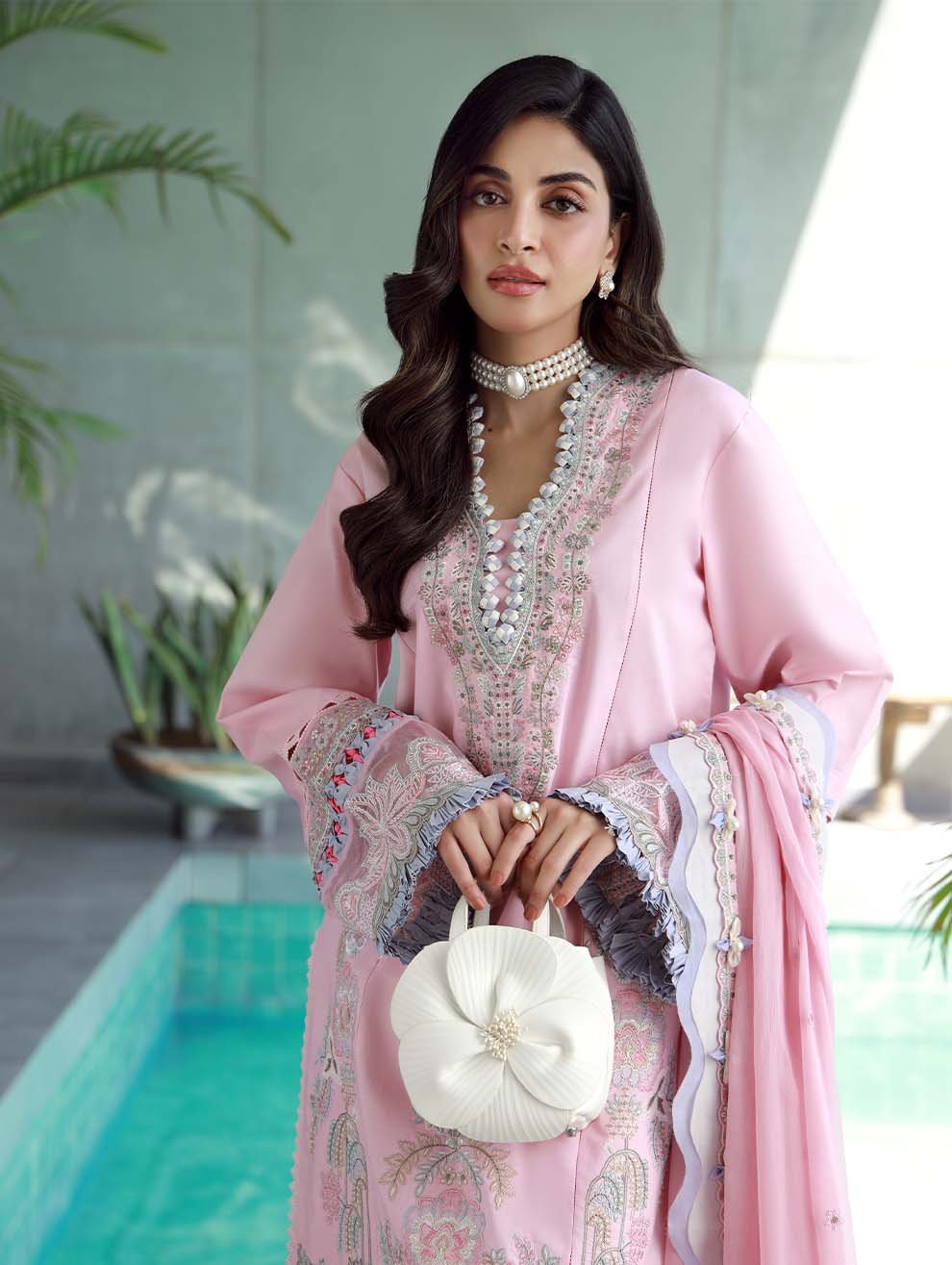 Jade 3Pc Embroidered Lawn Suit 25-LEP II-20800 gulbuy.com