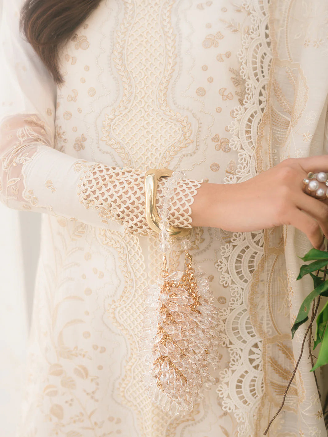 Binilyas 3Pc Embroidered Luxury Lawn Suit 232-A gulbuy.com