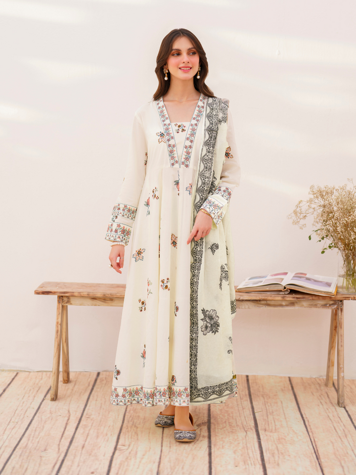 GARNET 3 PIECE COTTON LAWN SUIT (NAZMA)