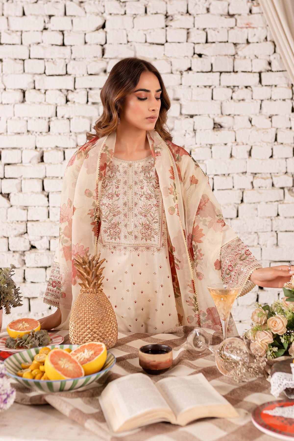Batik 3Pc Embroidered Lawn Suit (Manila-3Pc) gulbuy.com