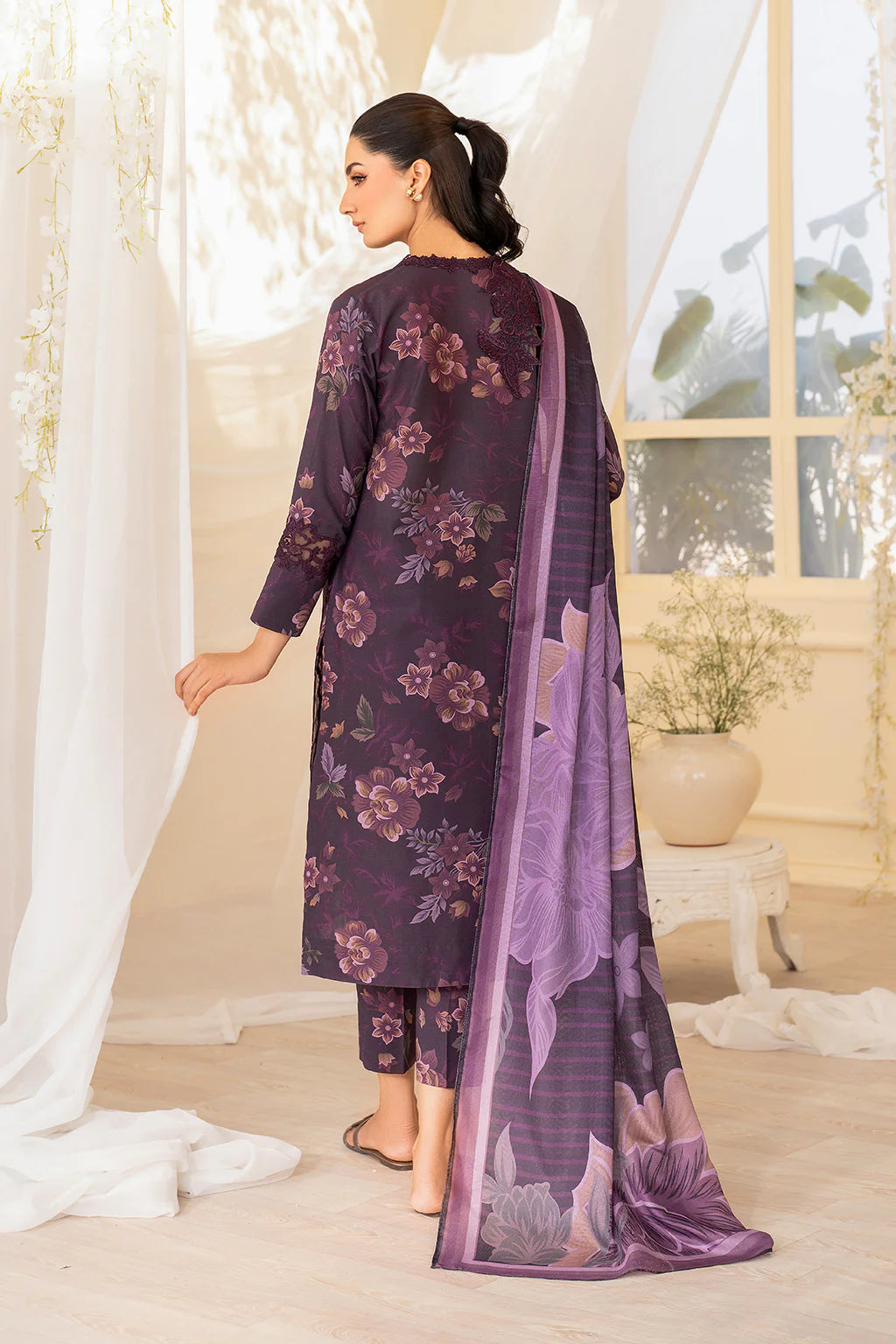 Iznik 3Pc Printed Lawn Suit UE-441 gulbuy.com