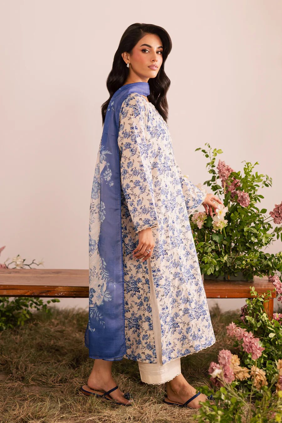 Batik 3Pc Printed Lawn Suit Vivi gulbuy.com