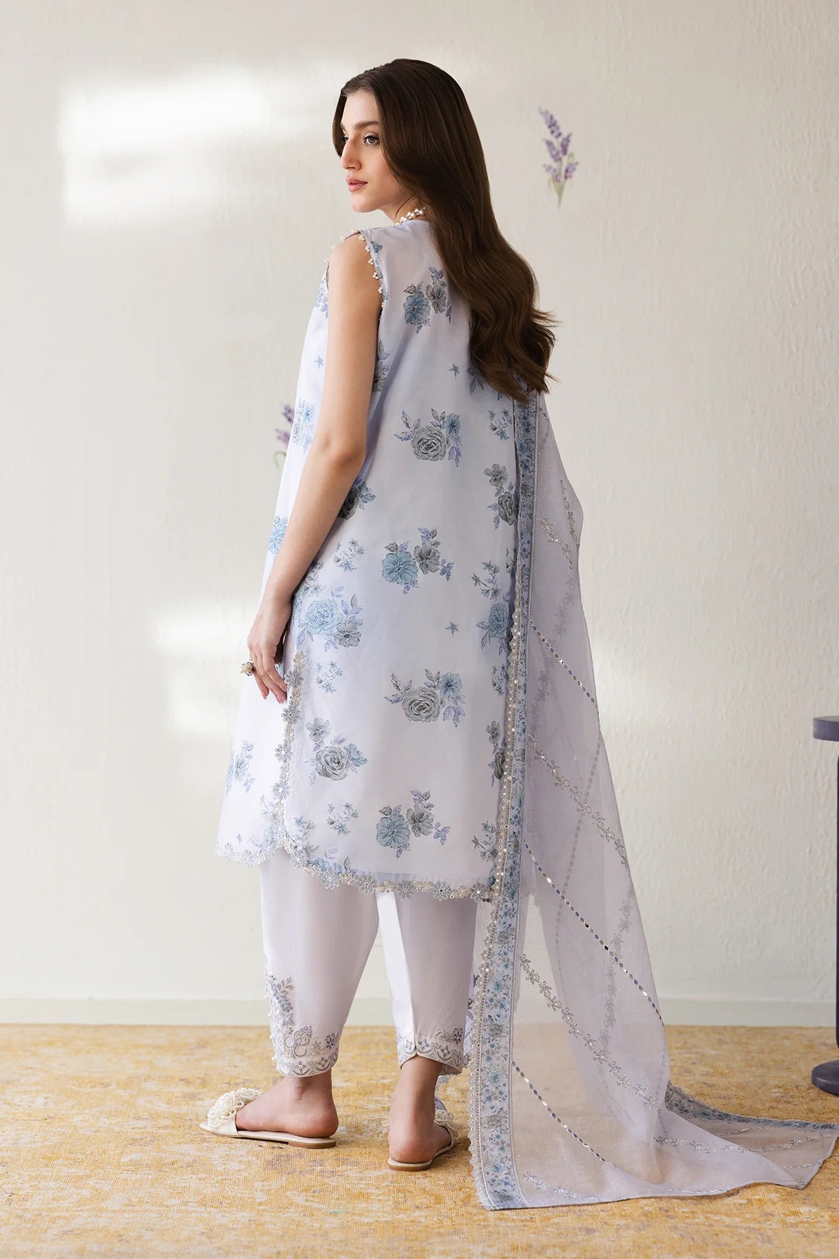 Baroque 3Pc Embroidered Lawn Suit UF-4424