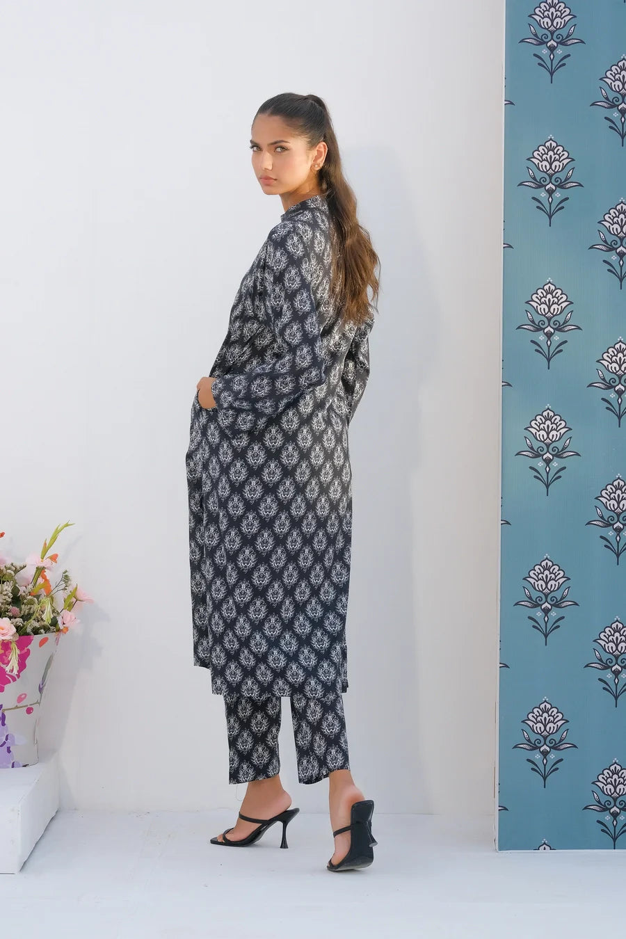 Dhaga 2Pc Printed Lawn Suit Matching separate 006 gulbuy.com
