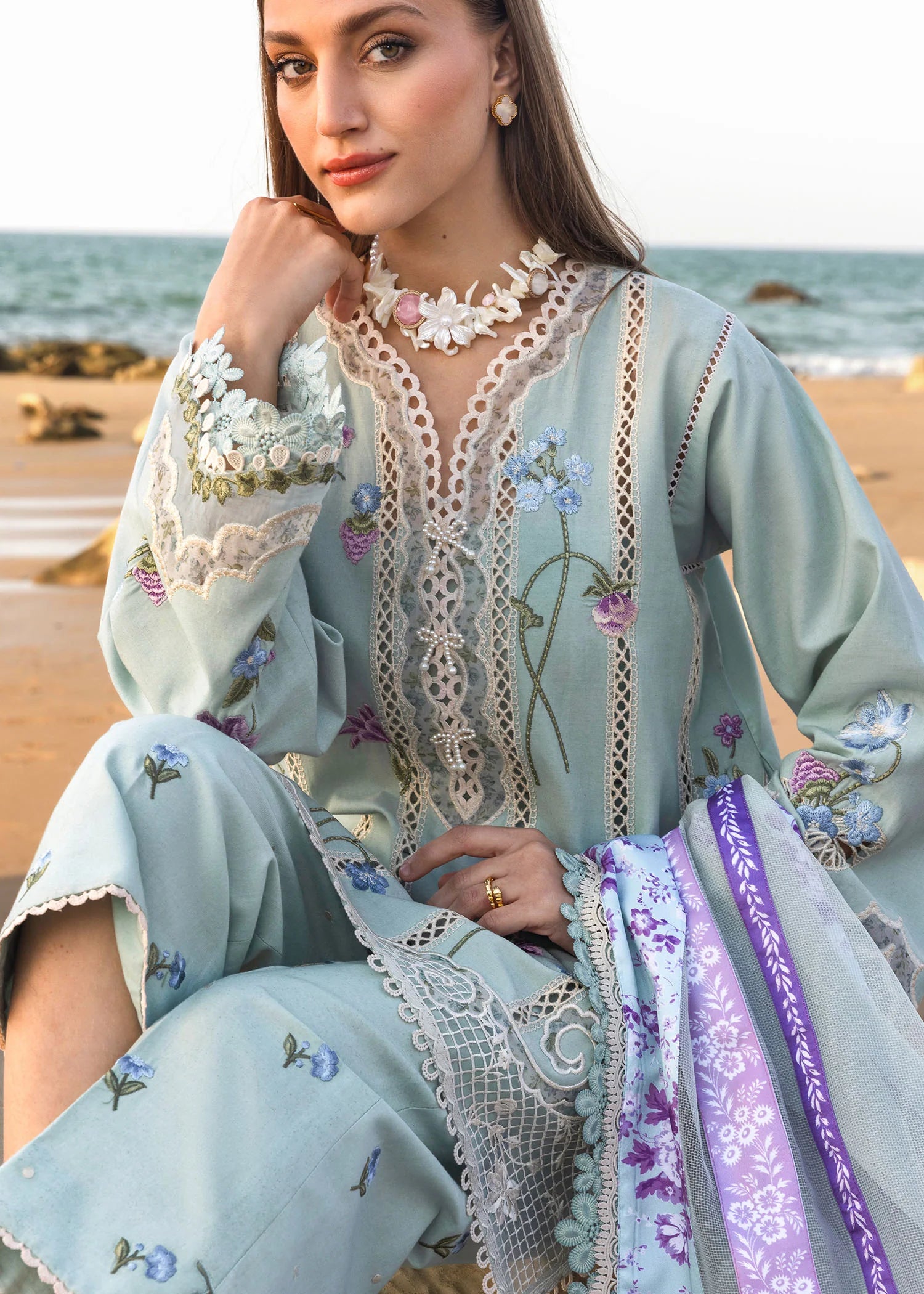Crimson 3Pc Embroidered Lawn Suit Floral Crush-D6 A gulbuy.com