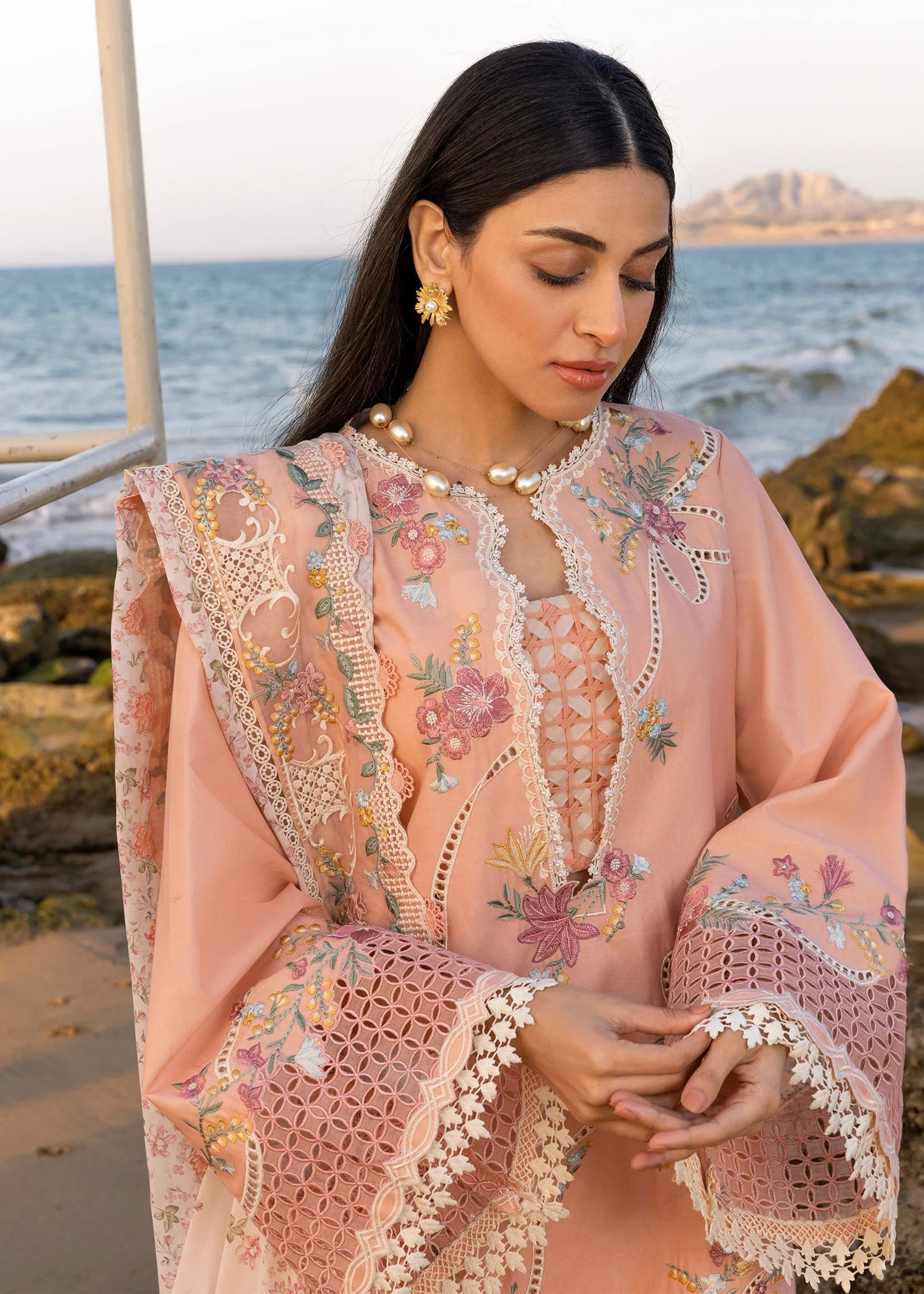 Crimson 3Pc Embroidered Lawn Suit Twirls And Ties-D8 A Pink gulbuy.com