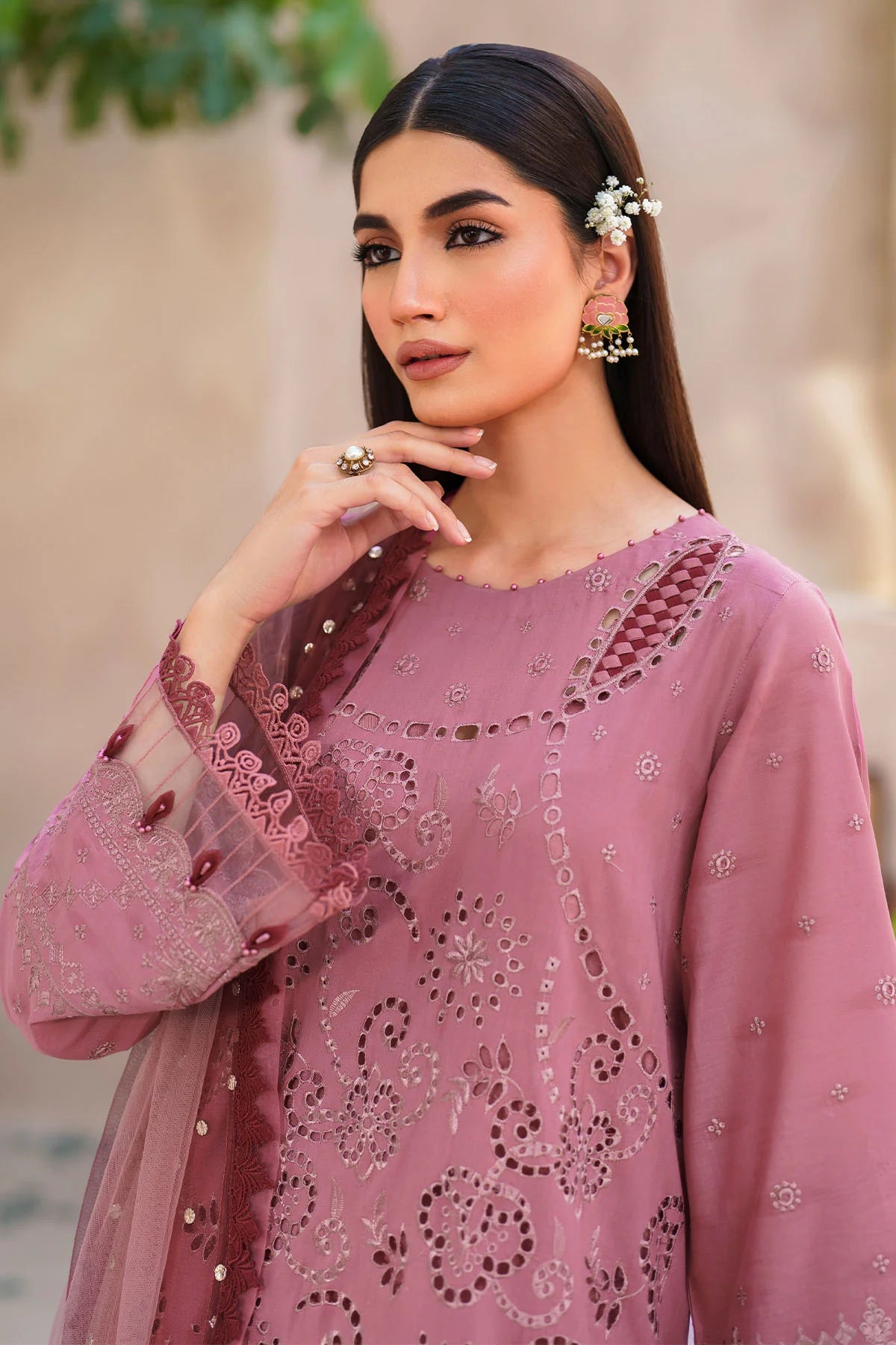 Nureh 3Pc Embroidered Lawn Suit NS-136 gulbuy.com