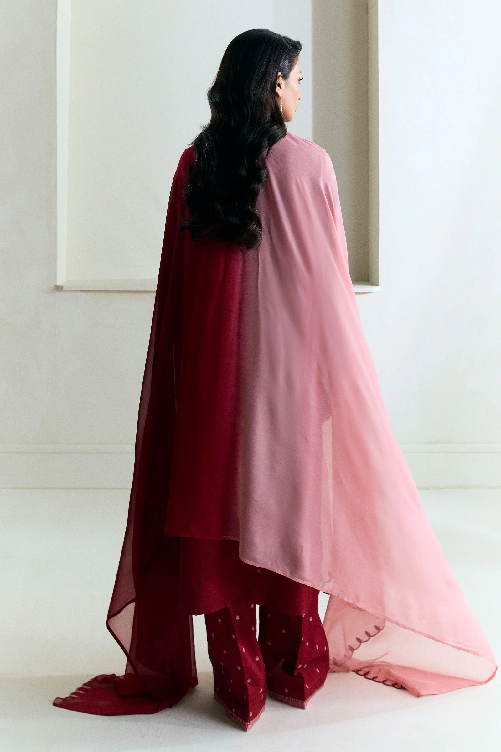 Zara Shahjahan 3Pc Embroidered Raw Silk Suit ZR25F0531 gulbuy.com
