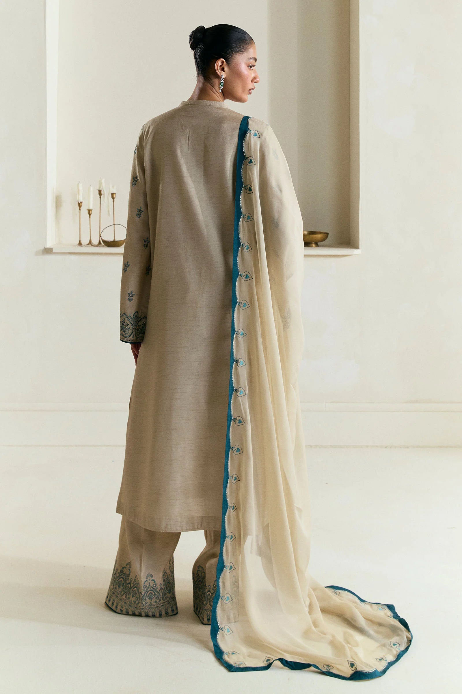 Zara Shahjahan 3Pc Embroidered Raw Silk Suit ZR25F0538 gulbuy.com
