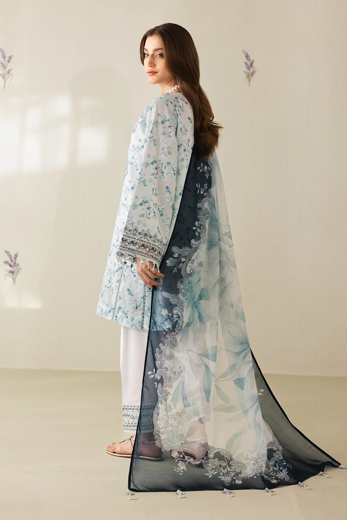 Baroque 3Pc Embroidered Lawn Suit UF-4422