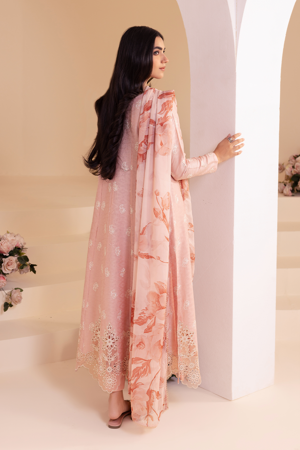 3 PIECE IZNIK EMBROIDERED LAWN SUIT (UE-258) gulbuy.com