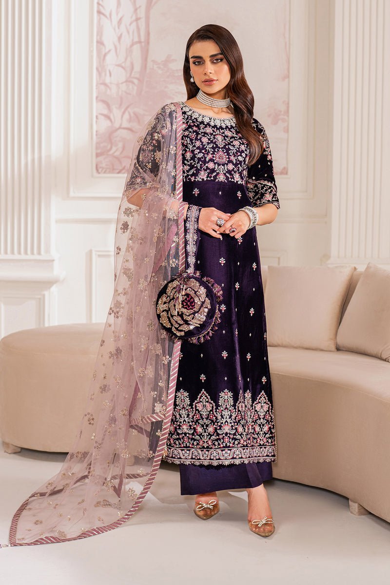 BAROQUE 3PC EMBROIDERED VELVET UF-750