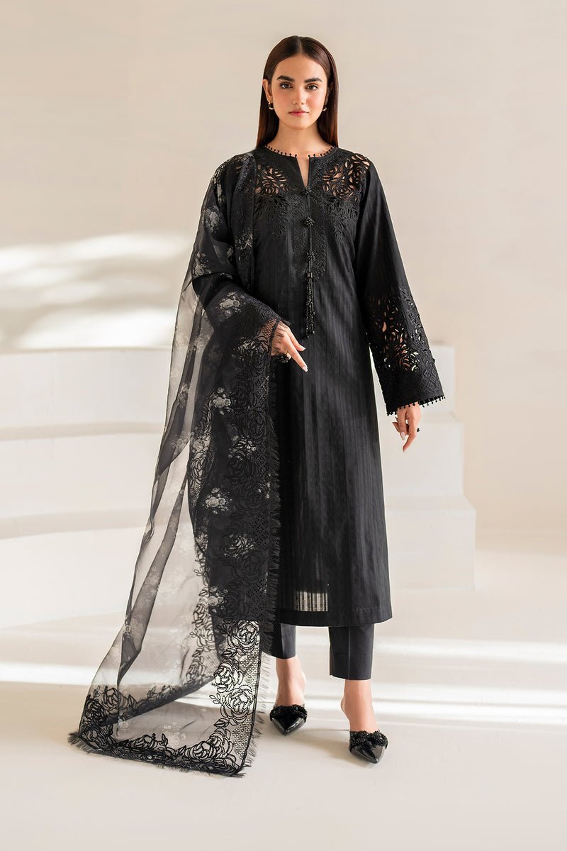 BAROQUE 3PC EMBROIDERED LAWN SUIT (BQU-UF-D673)