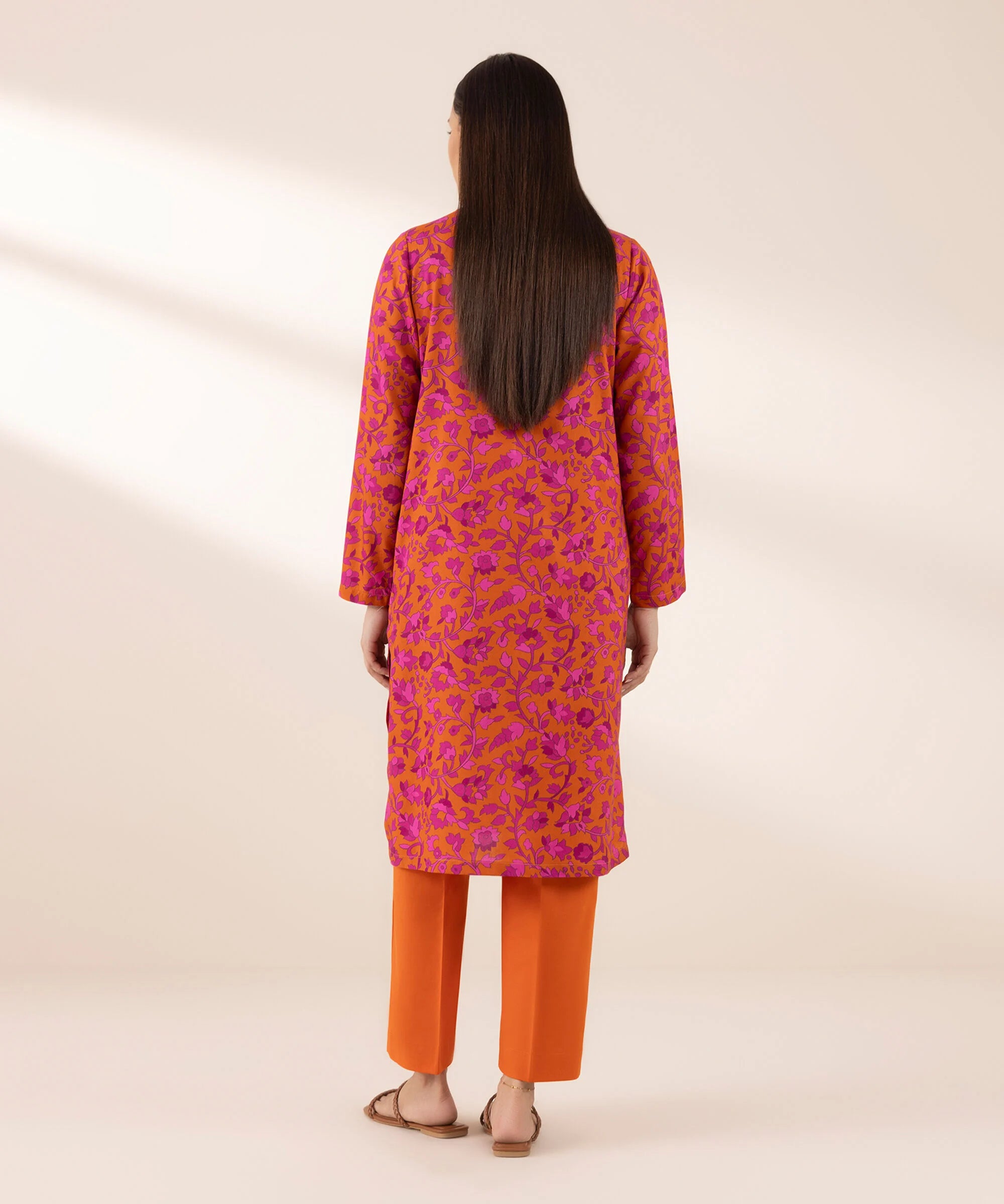 Sapphire 2Pc Printed Lawn Suit 3PCDFW25V147-999 gulbuy.com