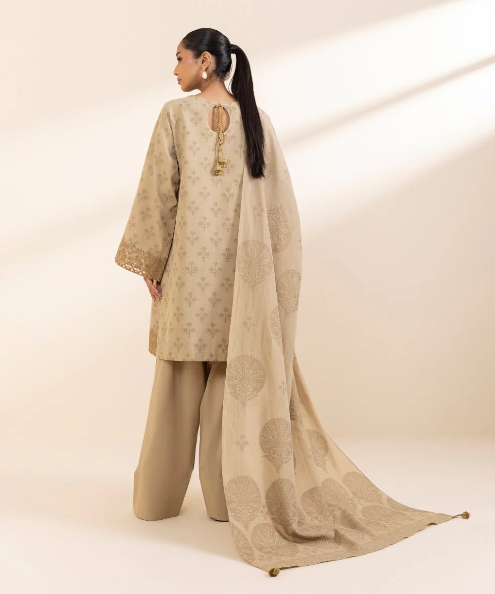 SAPPHIRE 3Pc Embroidered Jacquard Suit 3PEST24V95UC gulbuy.com