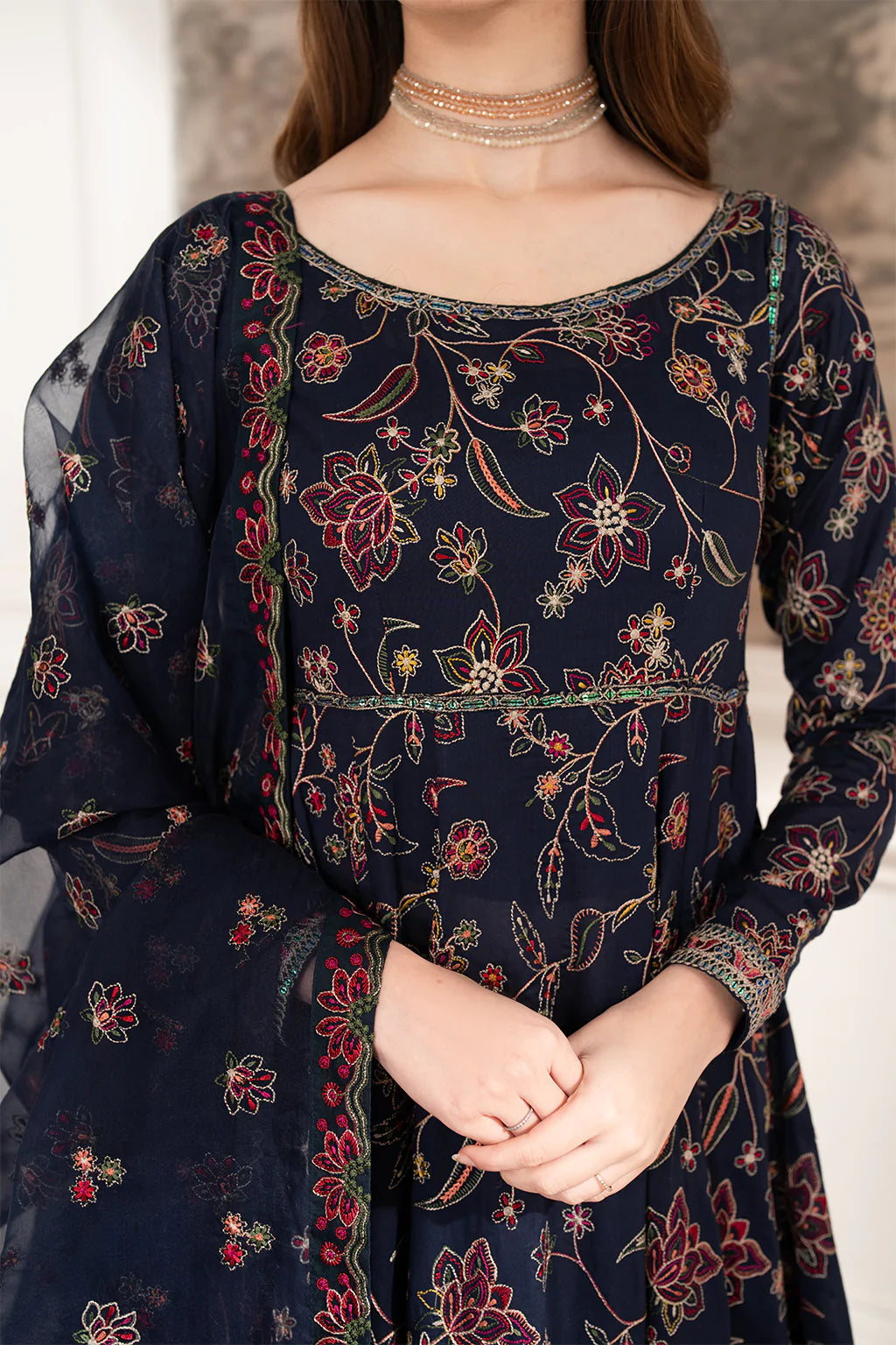 Iznik 3PC Embroidered Lawn Suit UE-205 gulbuy.com