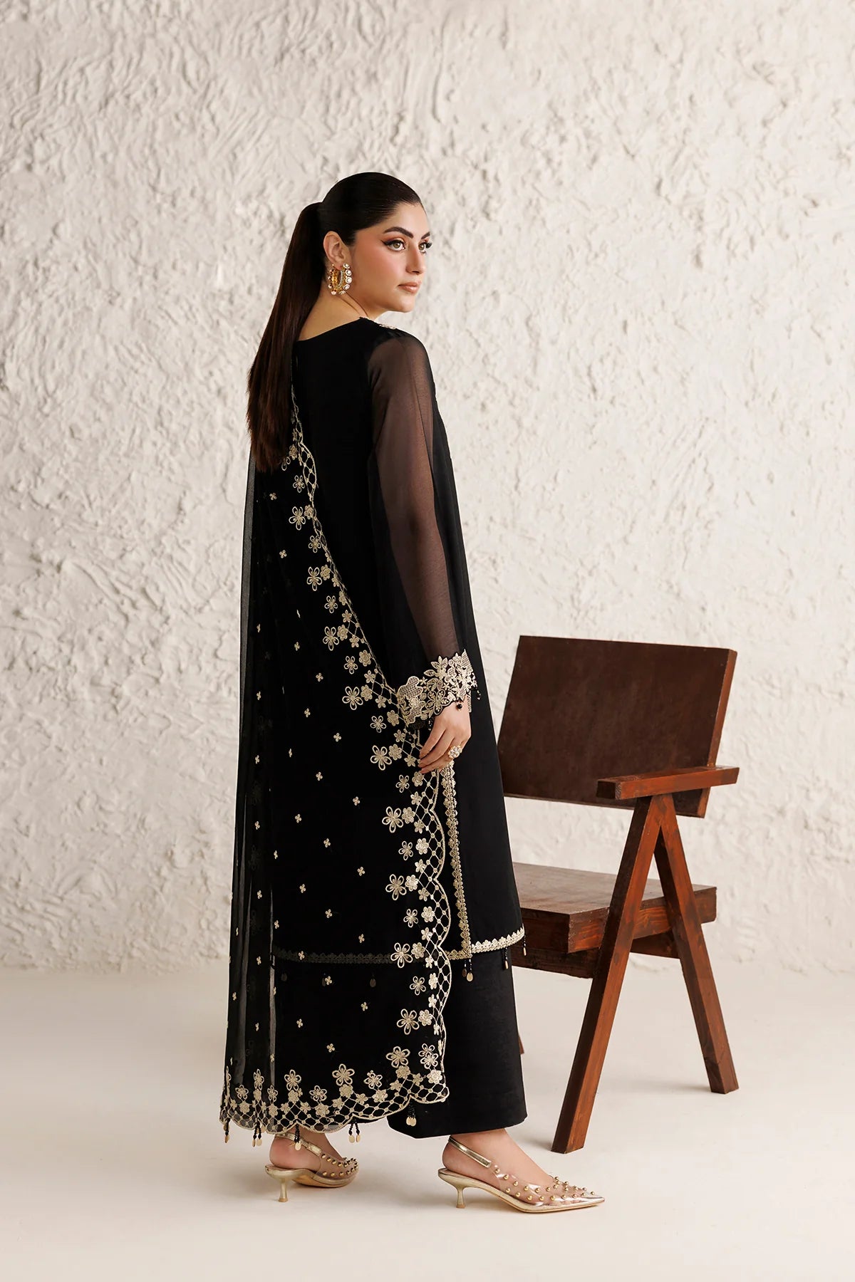 Farasha 3Pc Embroidered Chiffon Suit Orvelia