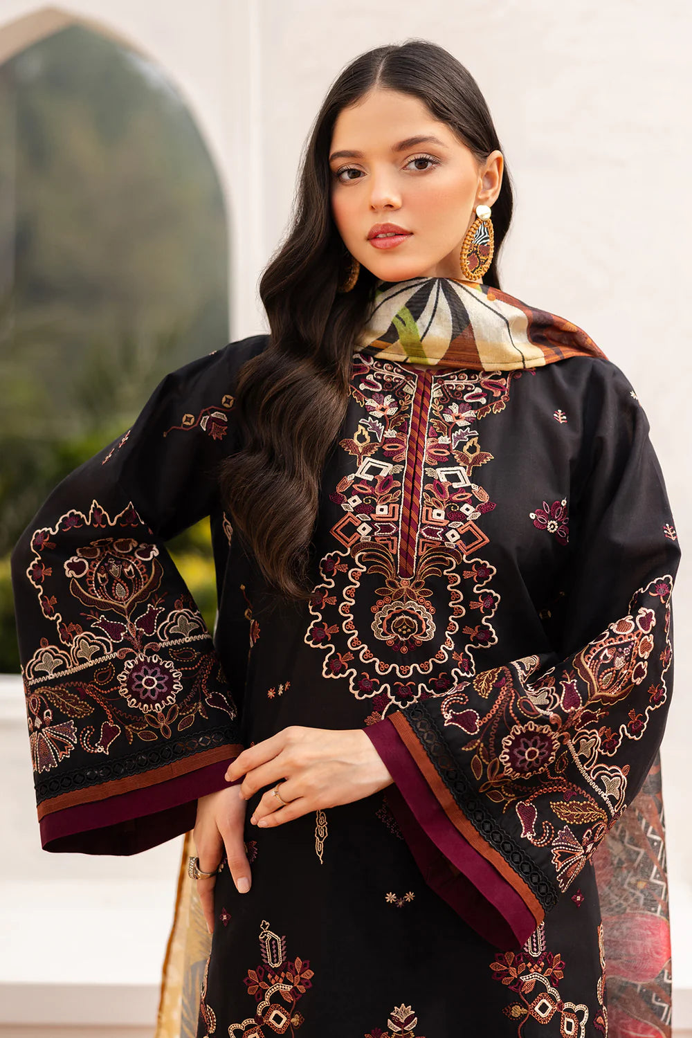 Baroque 3Pc Embroidered Lawn Suit UF-4151 gulbuy.com