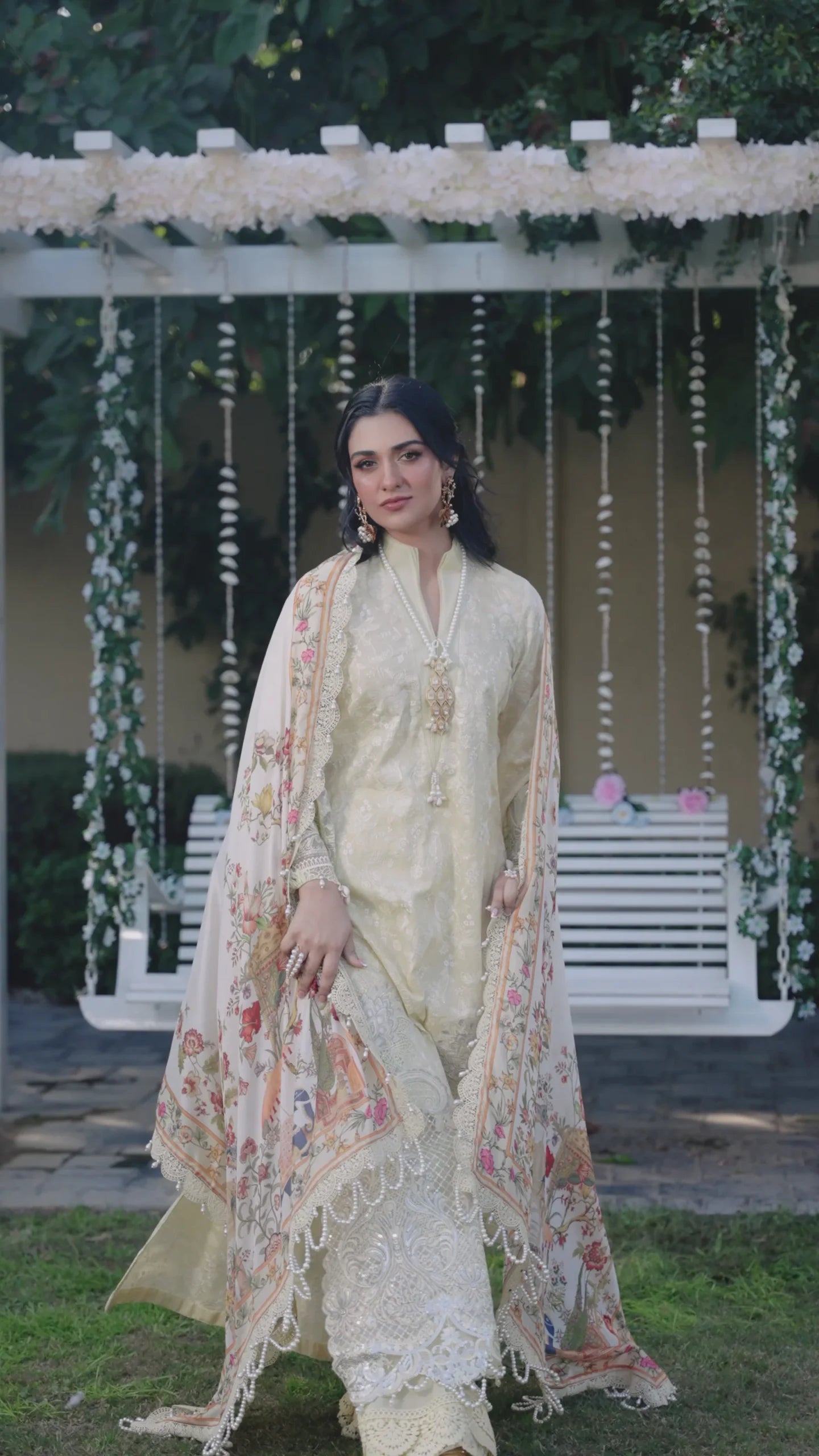Musferah Saad Embroidered Lawn Suit Sunshine gulbuy.com