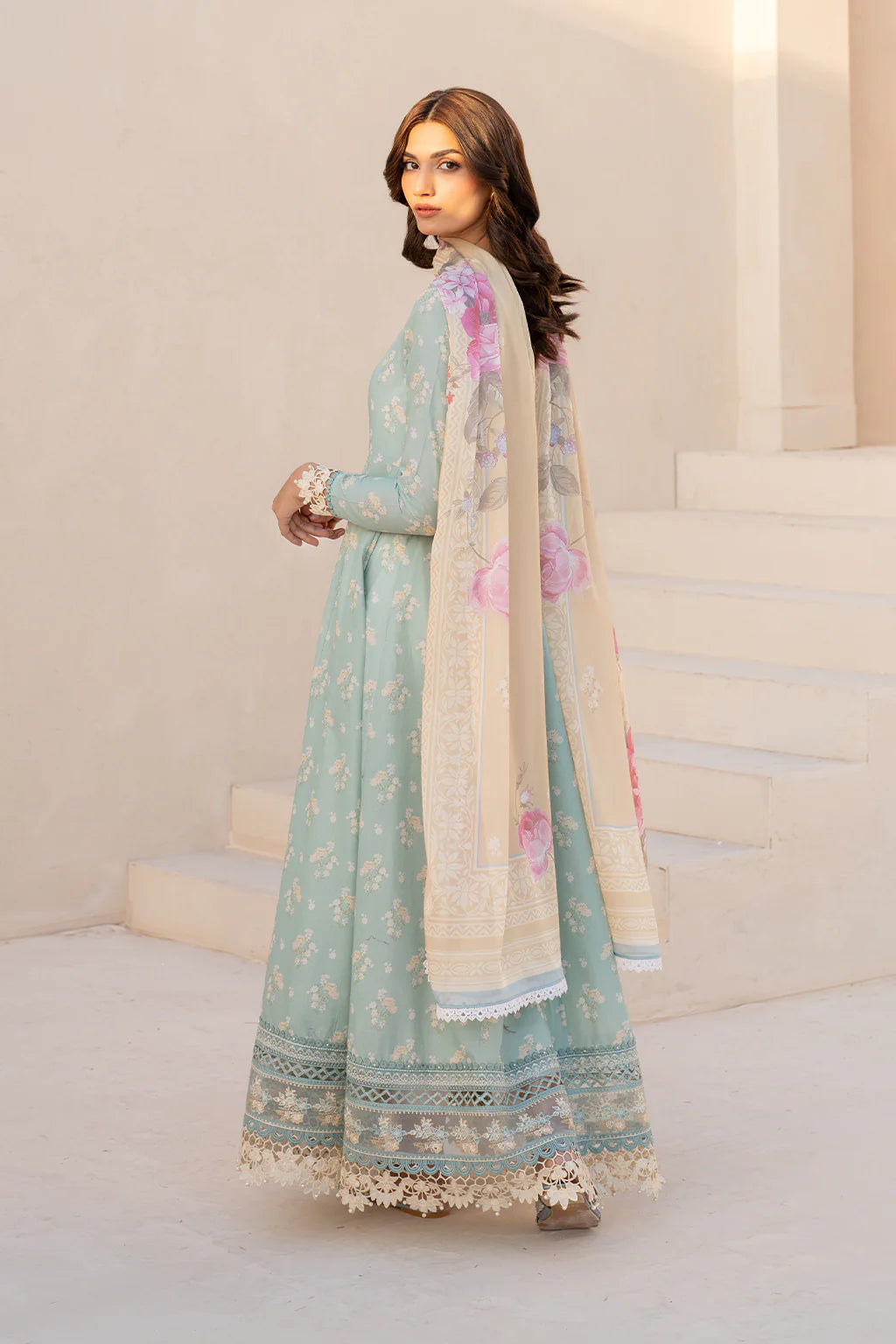 Iznik 3Pc Embroidered Lawn Suit EFL-06 gulbuy.com