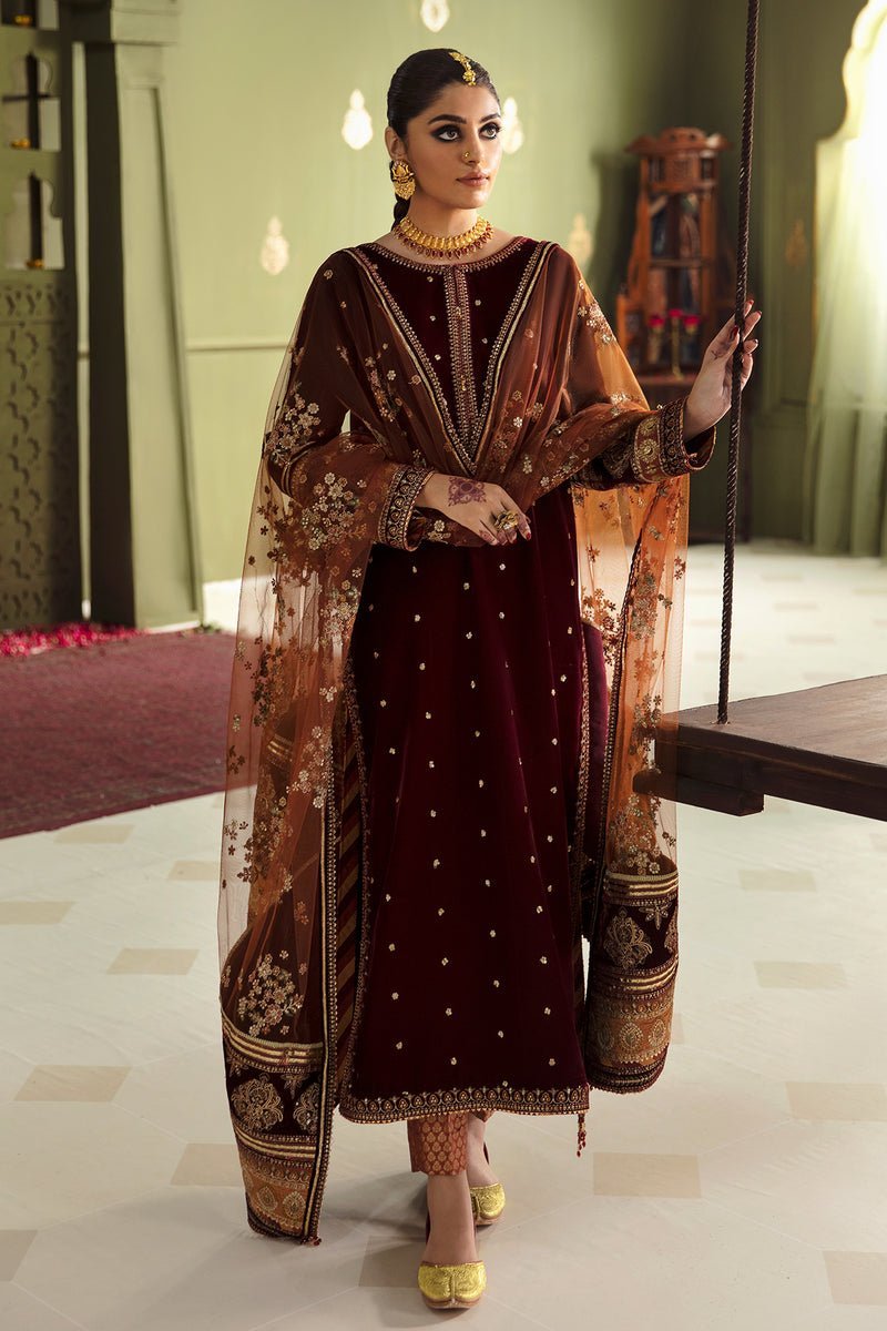 BAROQUE 3PC EMBROIDERED VELVET SUIT (BQU-UF-D466)