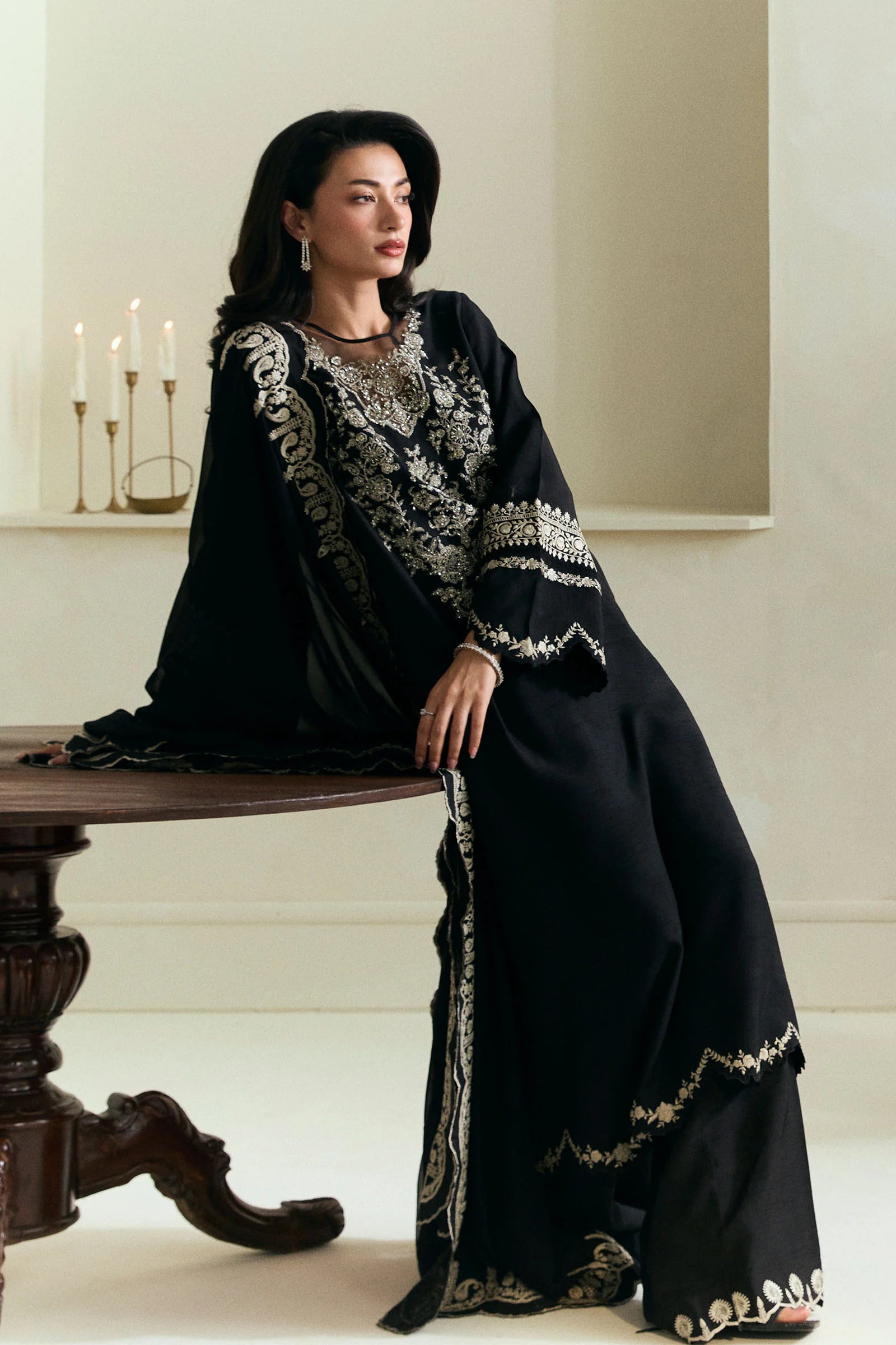Zara Shahjahan 3Pc Embroidered Raw Silk Suit ZR25F0547 gulbuy.com