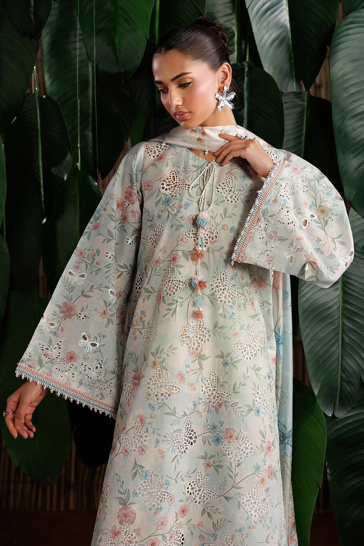 Baroque 3Pc Embroidered Lawn Suit UF-4530